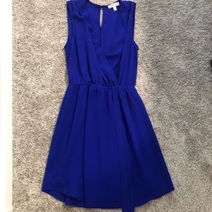 Blue dress